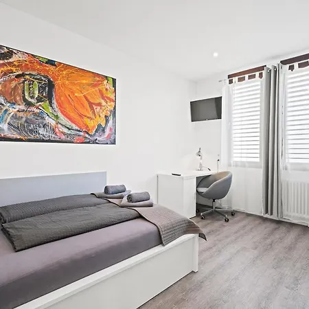 Sara * Friedrichshafen